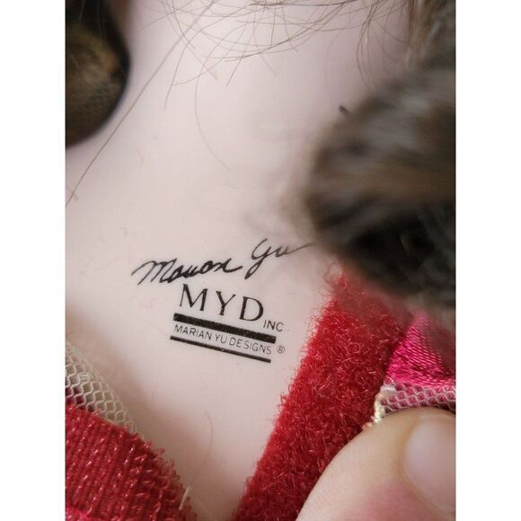 Marian Yu red dress flower lace porcelain doll girl - Picture 12 of 12